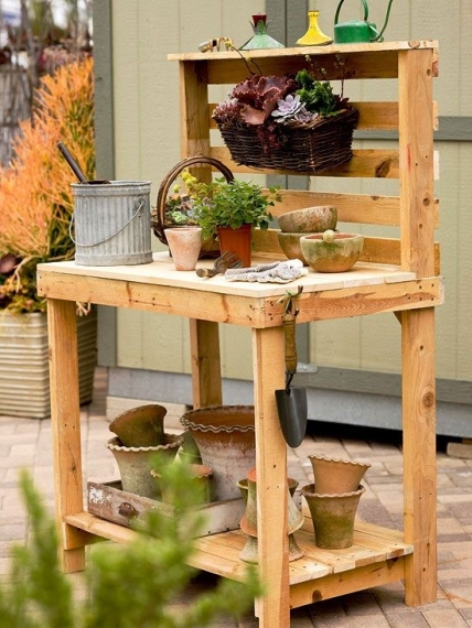 מרפסות יפות עיצוב מרפסת שולחן מפאלט עץ